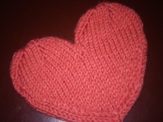 В`язана валентинка спицями В`яжемо валентинку спицям/vyazhemo-cholovichu-shapku-spicyami/