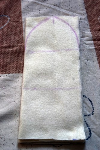 Як викроїти і вшити підкладк/yak-vikroiti-i-vshiti-pidkladku-iz-flisu-u-vyazanu-shapochku-z-vushkami/ із флісу у в’язану шапочку з вушками - 13