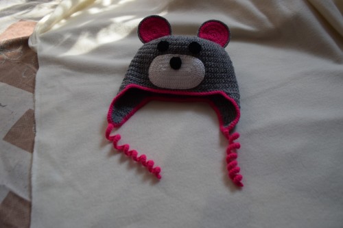 Як викроїти і вшити підкладку/yak-vikroiti-i-vshiti-pidkladku-iz-flisu-u-vyazanu-shapochku-z-vushkami/ із флісу у в’язану шапочку з вушками - 2