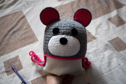 Як викроїти і вшити підкладк/yak-vikroiti-i-vshiti-pidkladku-iz-flisu-u-vyazanu-shapochku-z-vushkami/ із флісу у в’язану шапочку з вушками - 23