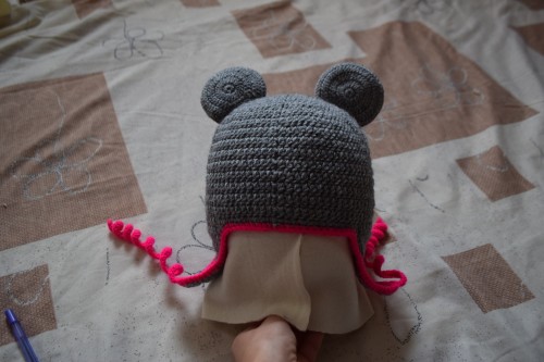 Як викроїти і вшити підкладк/yak-vikroiti-i-vshiti-pidkladku-iz-flisu-u-vyazanu-shapochku-z-vushkami/ із флісу у в’язану шапочку з вушками - 24