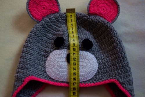 Як викроїти і вшити підкладку/yak-vikroiti-i-vshiti-pidkladku-iz-flisu-u-vyazanu-shapochku-z-vushkami/ із флісу у в’язану шапочку з вушками - 3