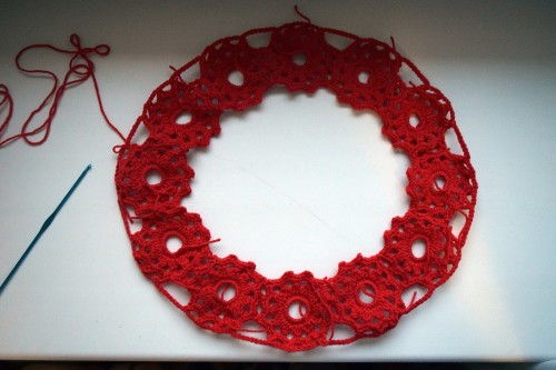 Туніка на круглій кокетці з /tunika-na-kruglij-koketci-z-kvitkovix-motiviv/квіткових мотивів - 6