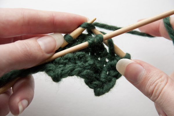 Як зв'язати браслет спицями - 3