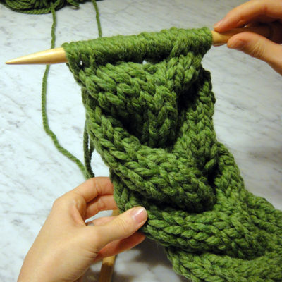 В'яжем/vyazhemo-rizdvyanij-vinochok/ різдвяний віночок - 9