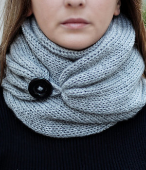 В'язаний шарф спицями