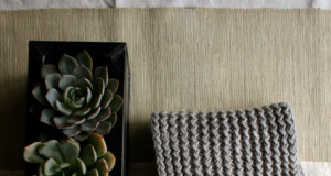 Теплий зимовий шарф спицями