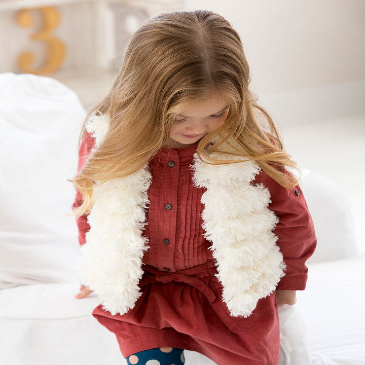 В'язана безрукавка для дівчинки - 3