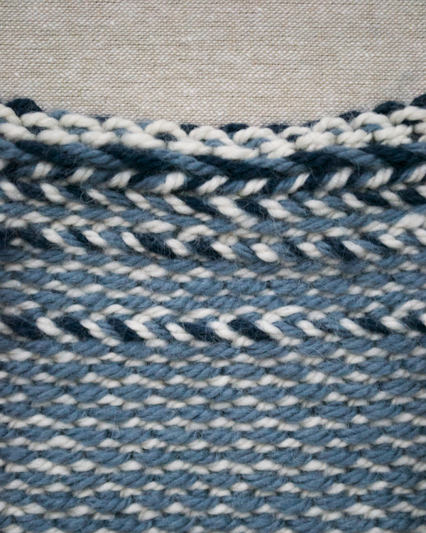 В'язаний жакардовий шарф спицями - 3