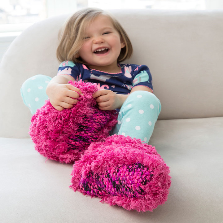 В'язані капці з пухнастої пряжі - 2