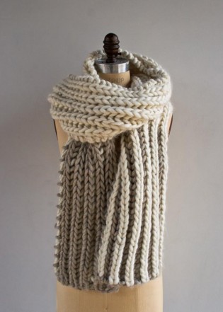Шарф англійською резинкою у два кольори - 3