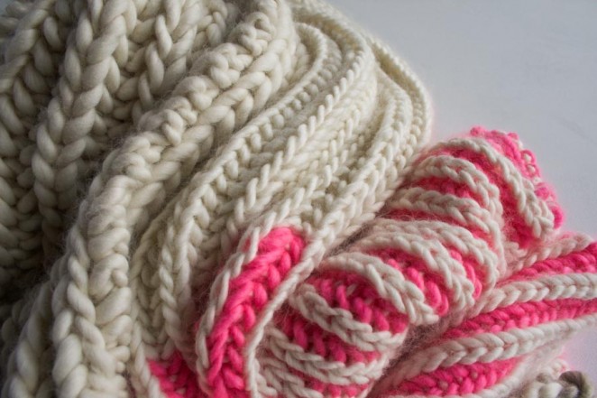 Шарф англійською резинкою у два кольори - 2