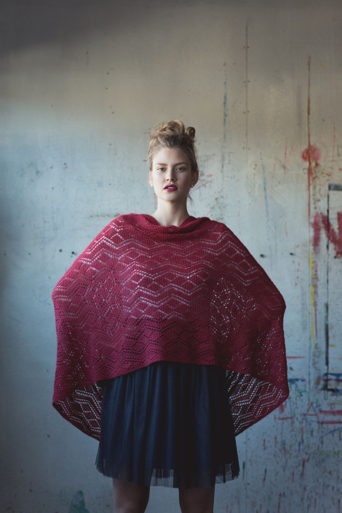 В'язаний легенький шарф-хомут для літа - 4