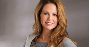 Асиметрична безрукавка спицями - 1