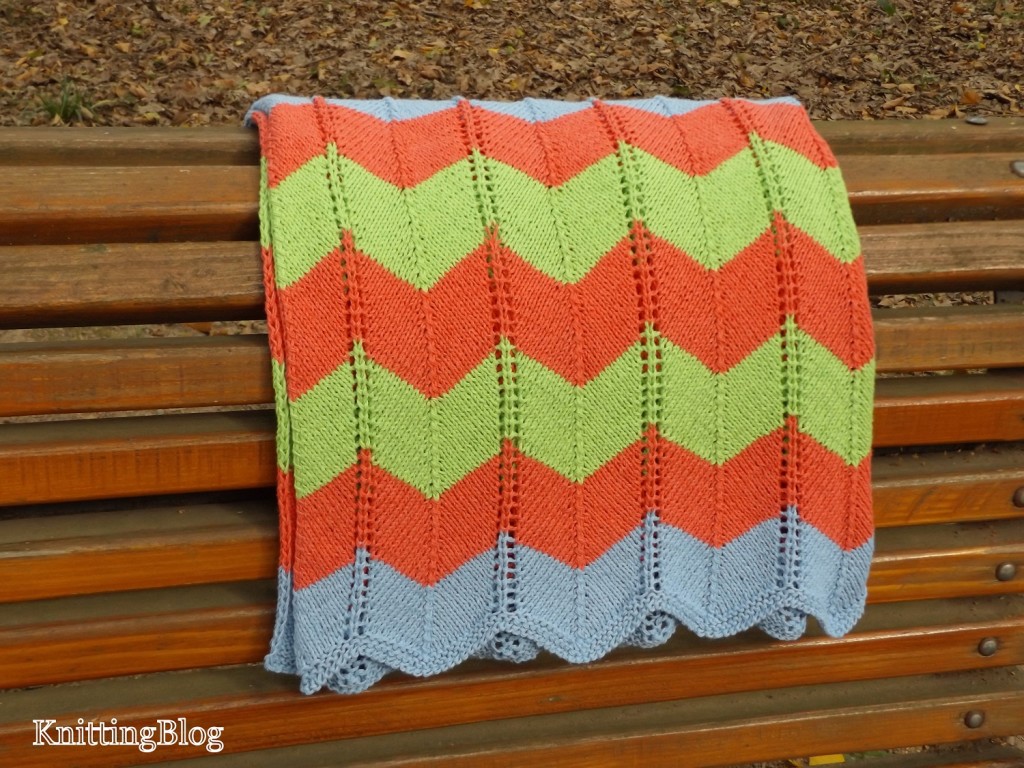 В'язаний дитячий пледик &q/vyazanij-dityachij-pled-spicyami/uot;Кольрові зігзаги" - 4