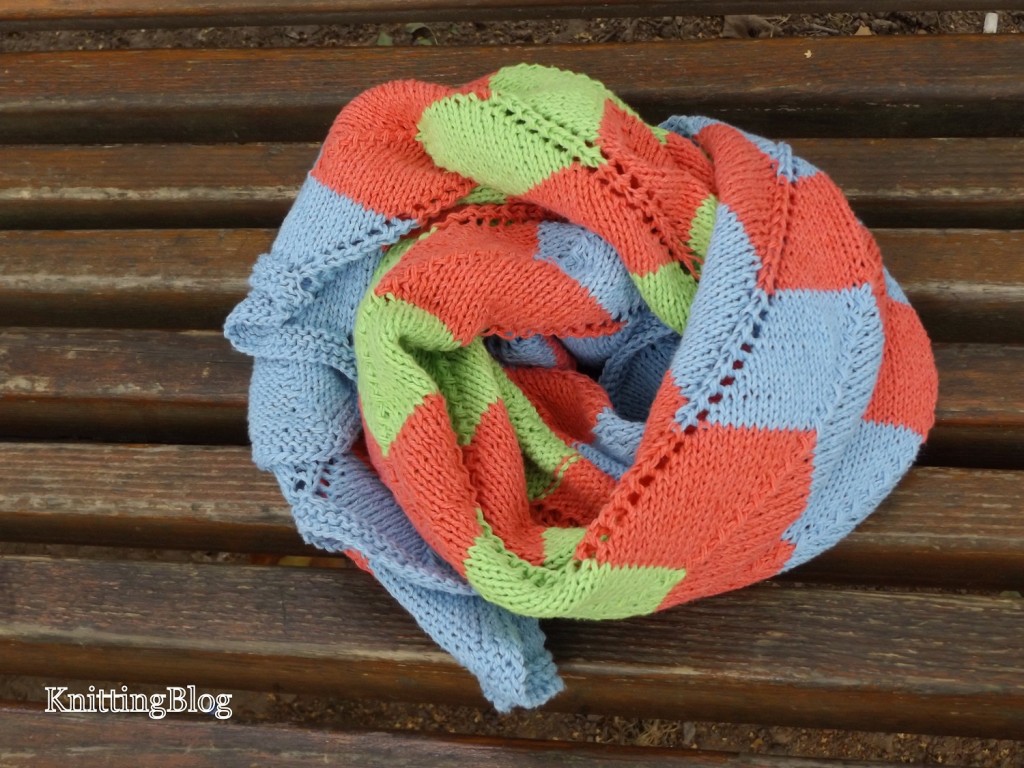 В'язаний дитячий пледик &q/vyazanij-dityachij-pled-spicyami/uot;Кольрові зігзаги" - 6