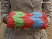 В'язаний дитячий пледик "Кольрові зігзаги" - 1